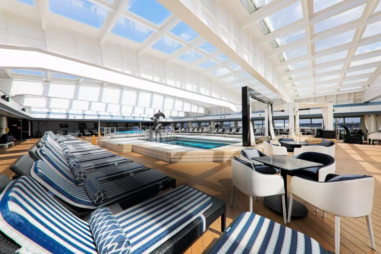 Lido Bar