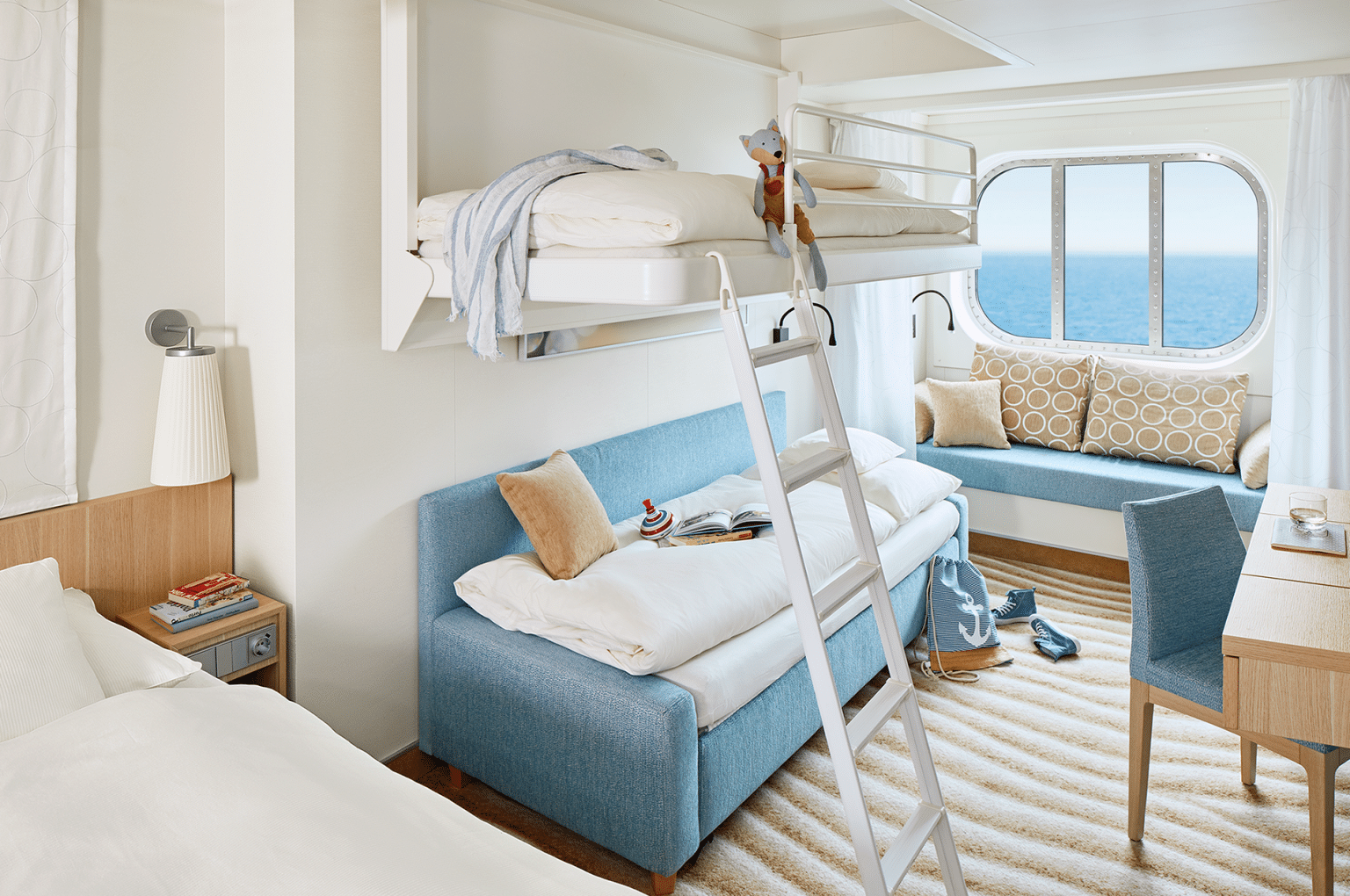 AIDAnova_Pullmannbett_Kabine